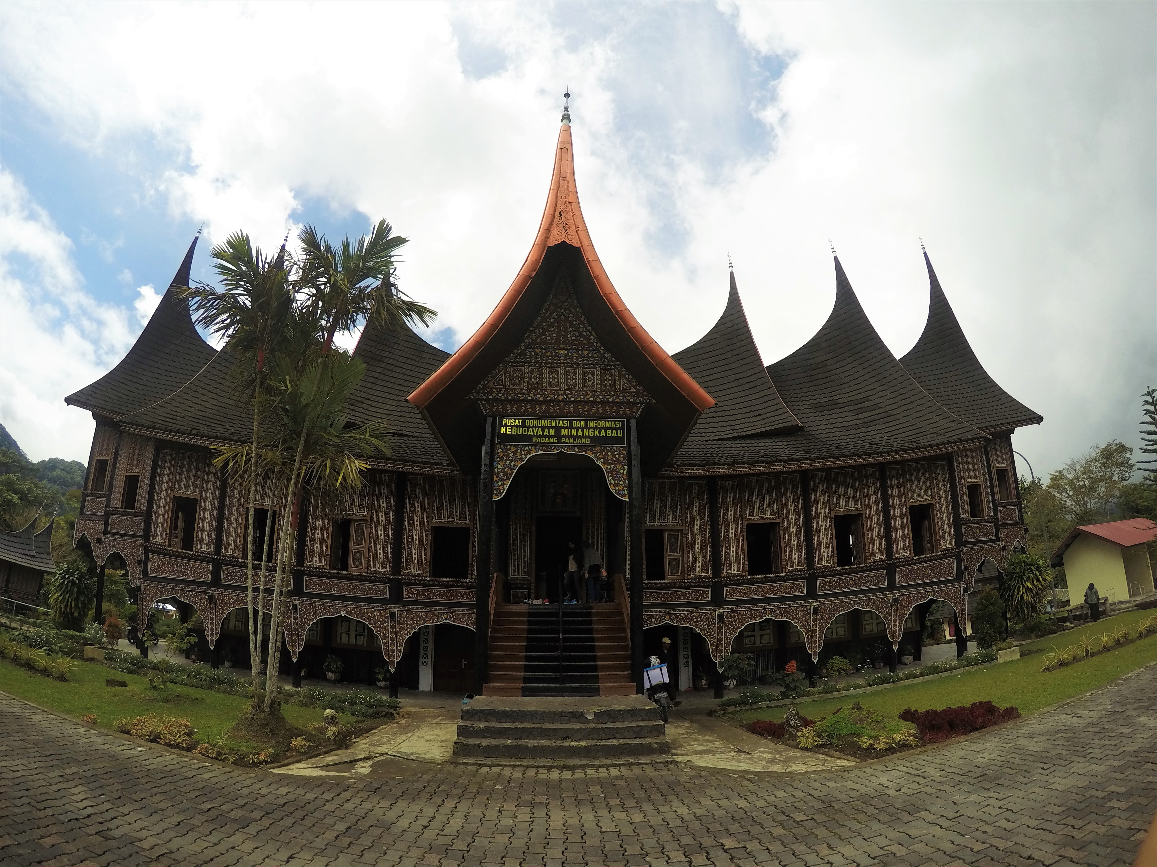 Rumah Gadang