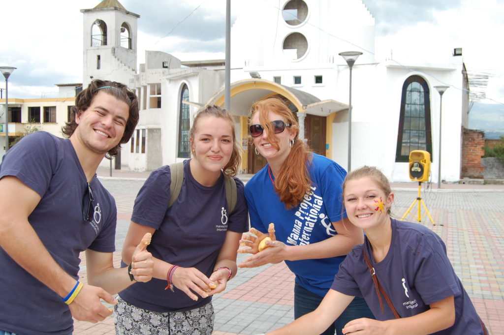 Finding Your Perfect Volunteer Abroad Placement