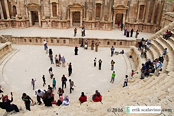 Jerash amphitheater_web