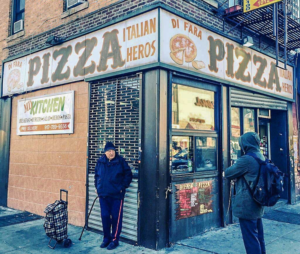 Outside-DiFara-in-Midwood-Brooklyn-1024×868