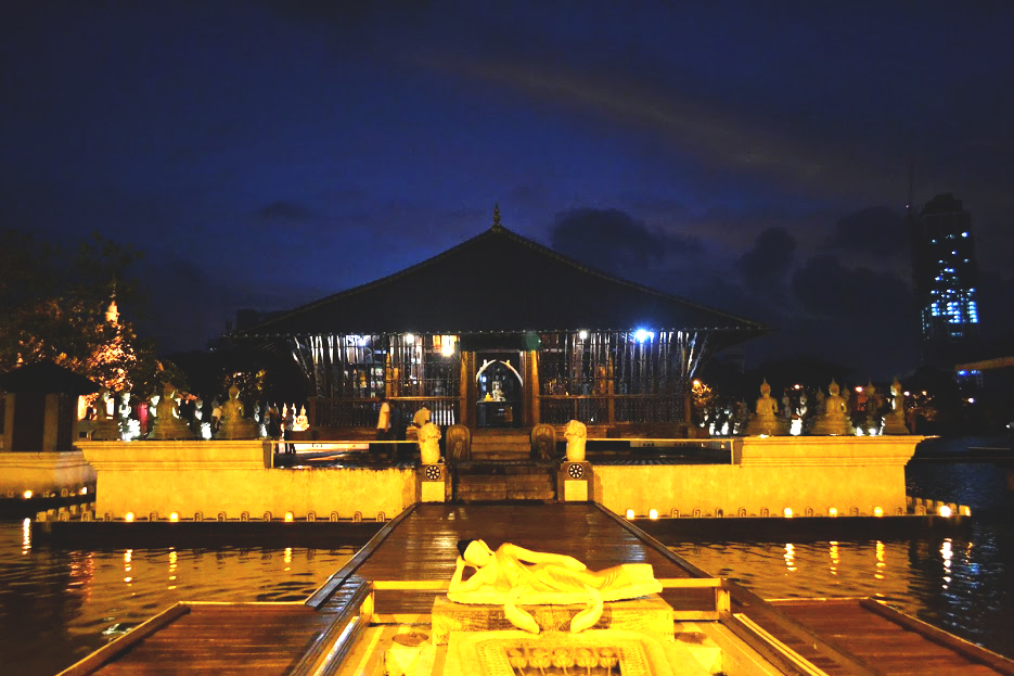 Seema Malakaya Gangarama Temple