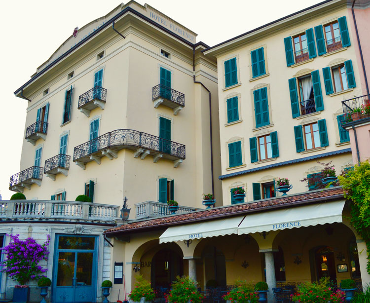 HotelFlFromStreet