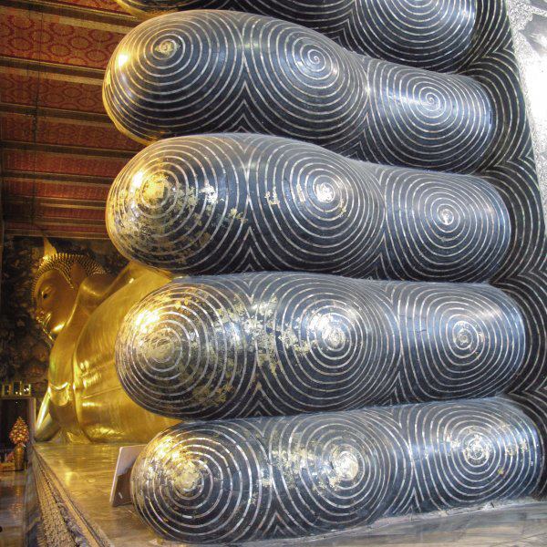 Reclining Buddha