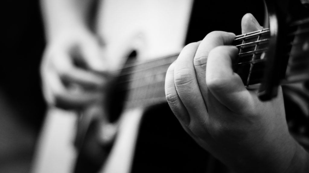 Keeping Your Guitar Safe On A Road Trip